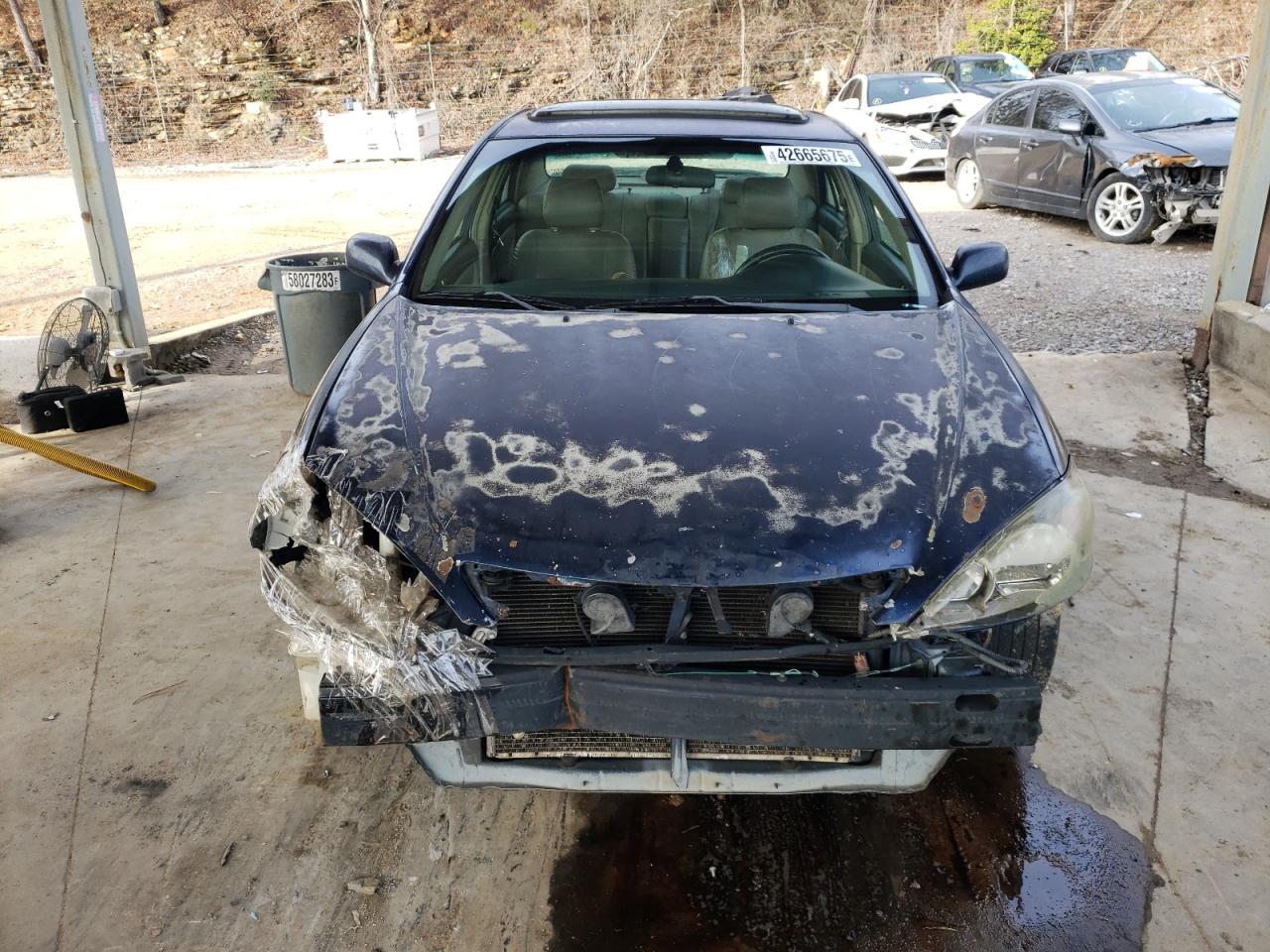 2004 Toyota Camry - Image 5