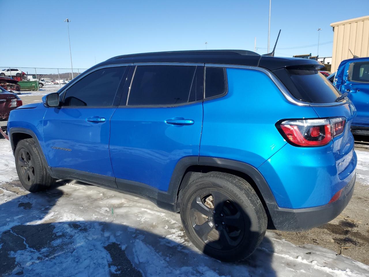 2018 Jeep Compass - Image 2