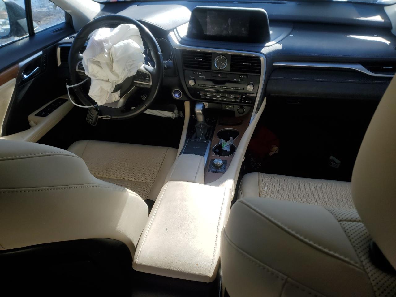 2021 Lexus RX - Image 8