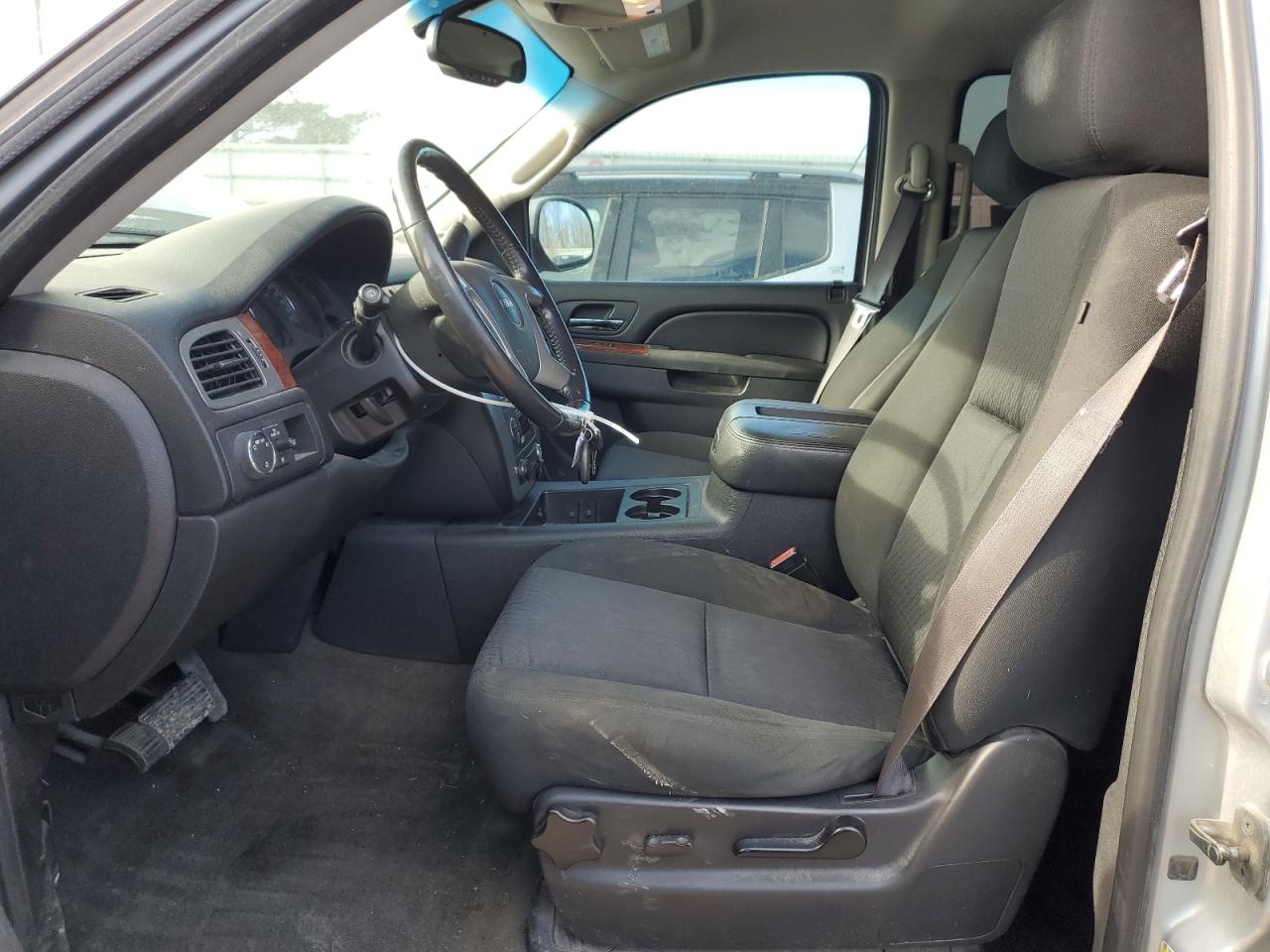 2013 GMC Yukon - Image 7