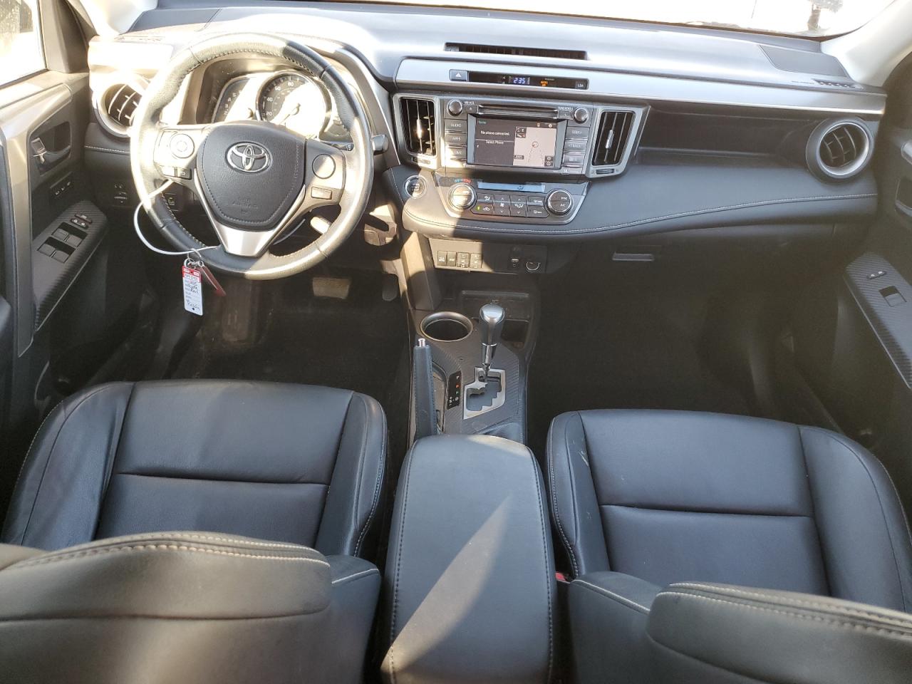 2015 Toyota RAV 4 - Image 8