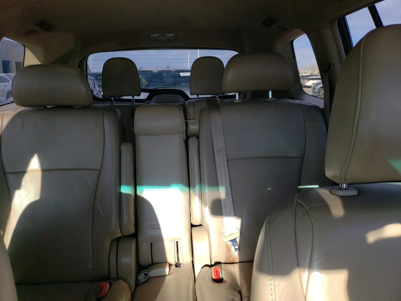 2013 Toyota Highlander - Image 10