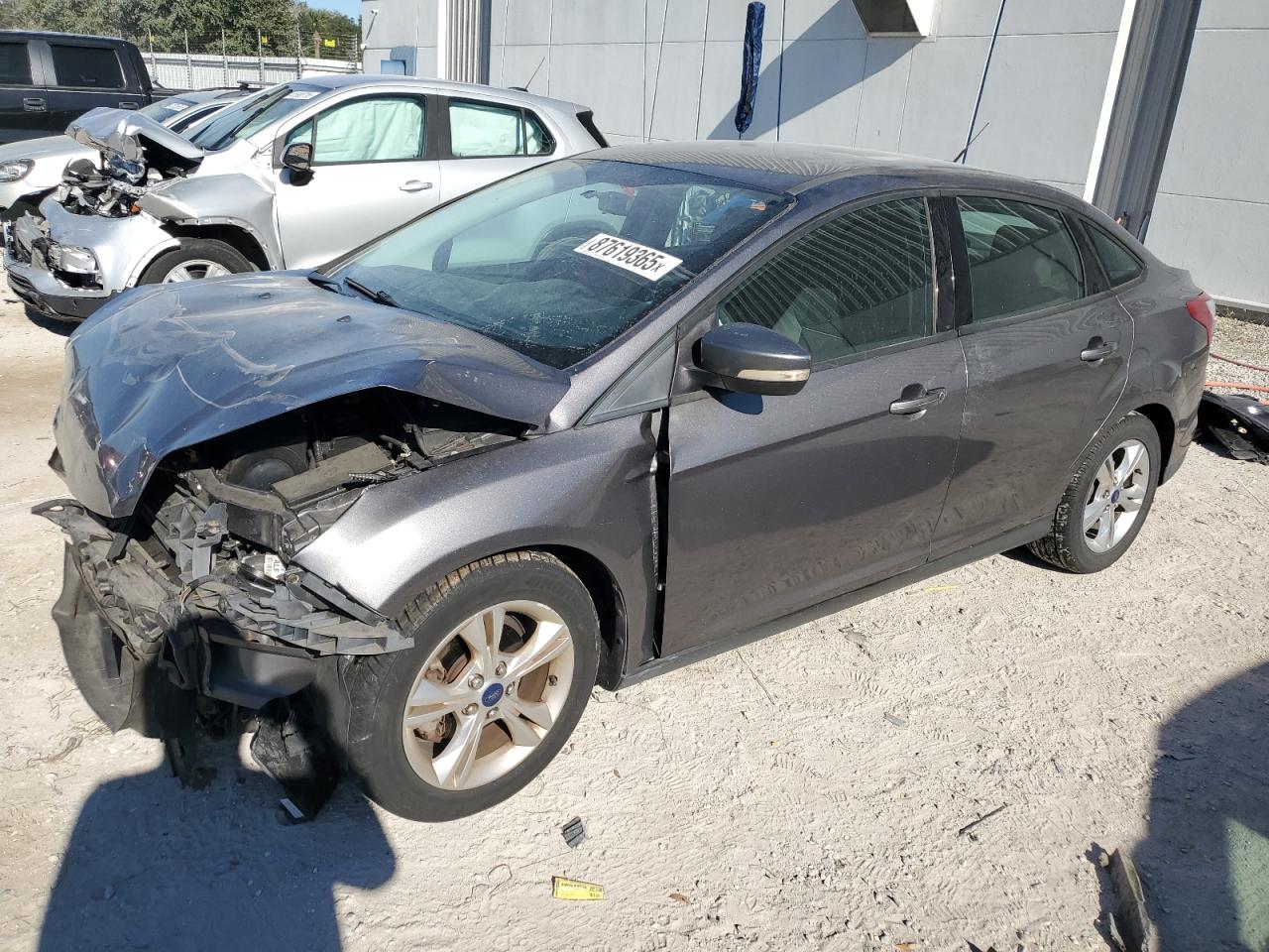 VIN 1FADP3F23DL297167 2013 FORD FOCUS no.1