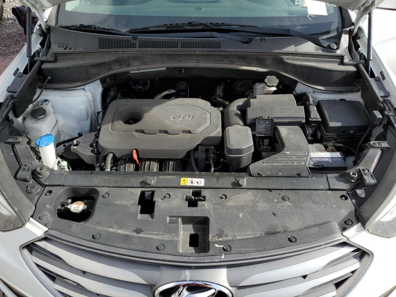 2018 Hyundai Santa Fe - Image 12