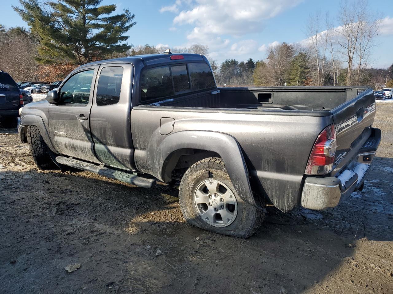 2012 Toyota Tacoma - Image 2