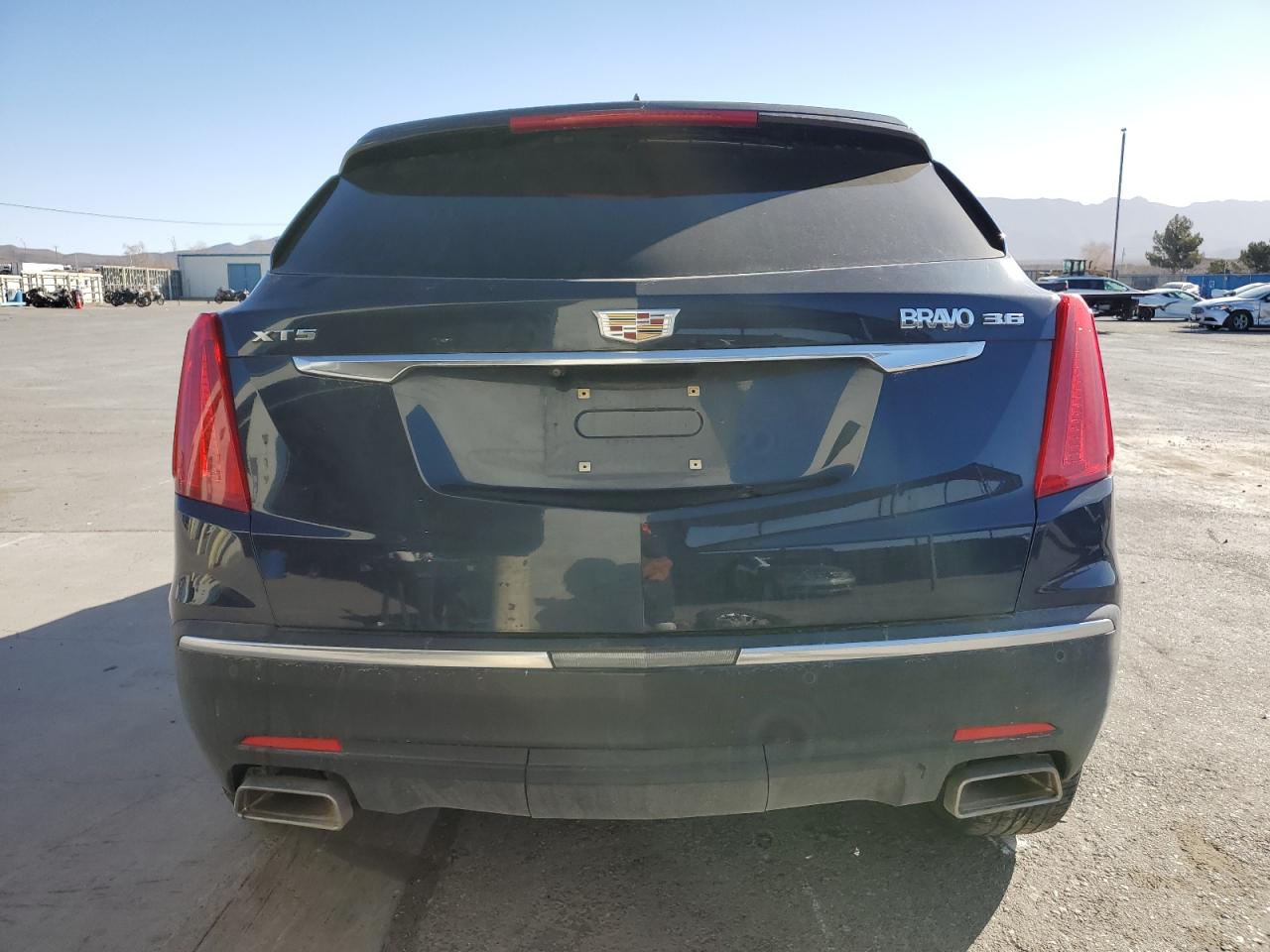2018 Cadillac XT5 - Image 6