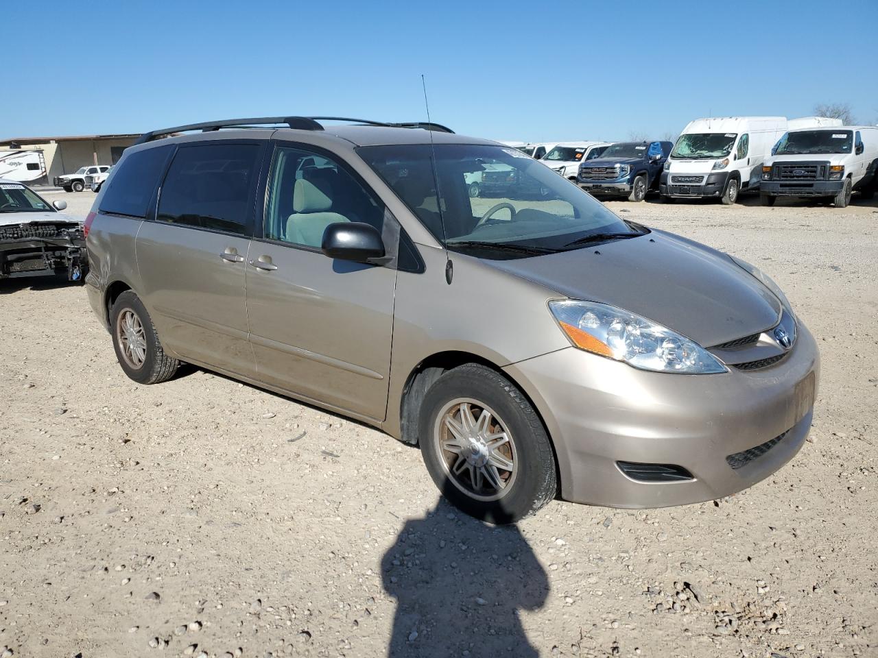 2007 Toyota Sienna - Image 4