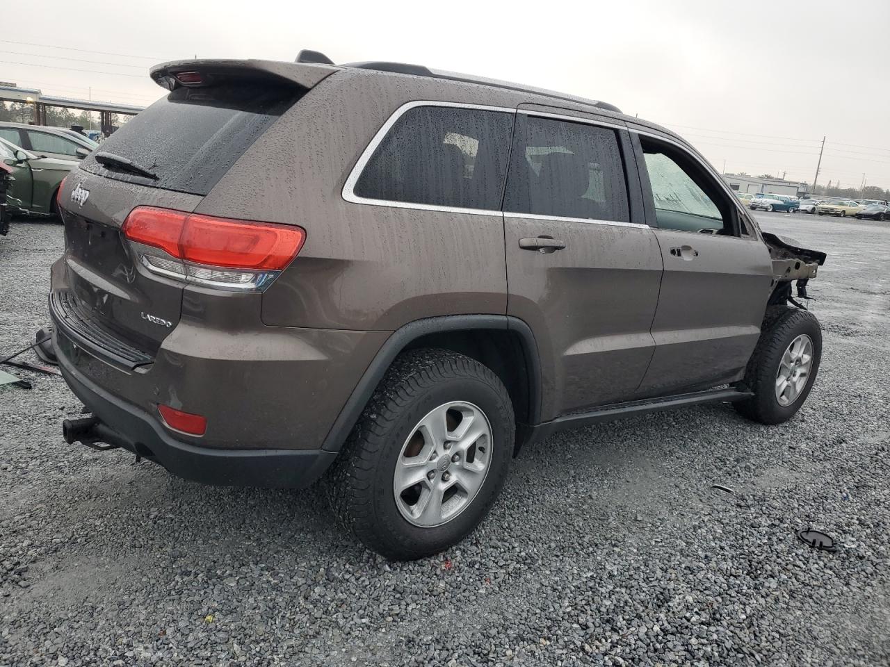 2017 Jeep Grand Cherokee - Image 3