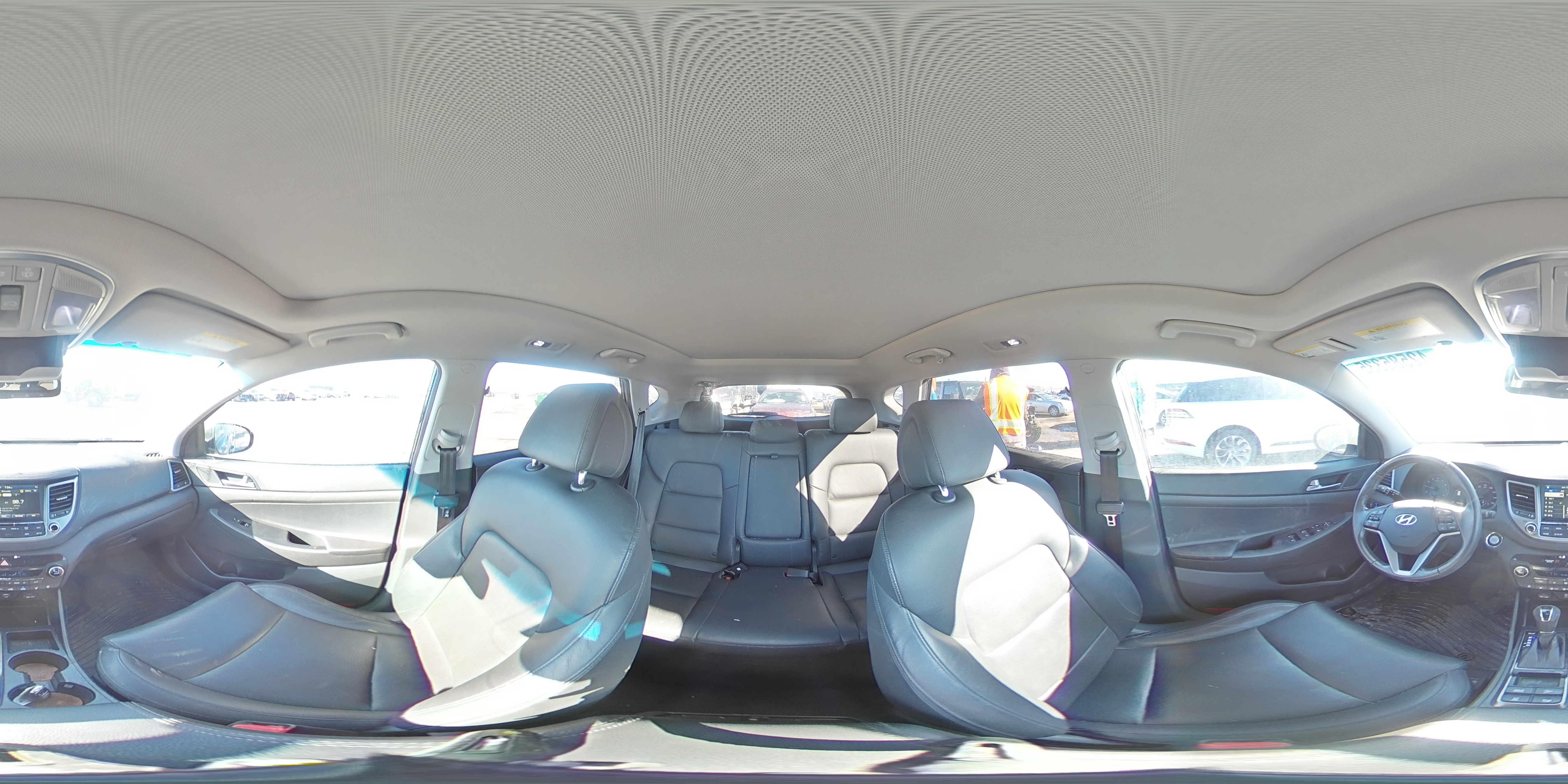 2016 Hyundai Tucson - Image 14
