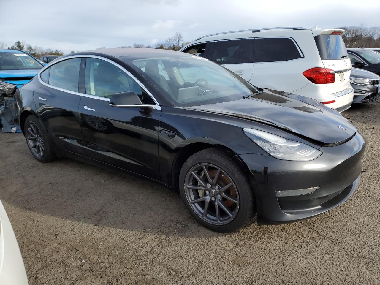 VIN 5YJ3E1EA2JF156470 2018 TESLA MODEL 3 no.4