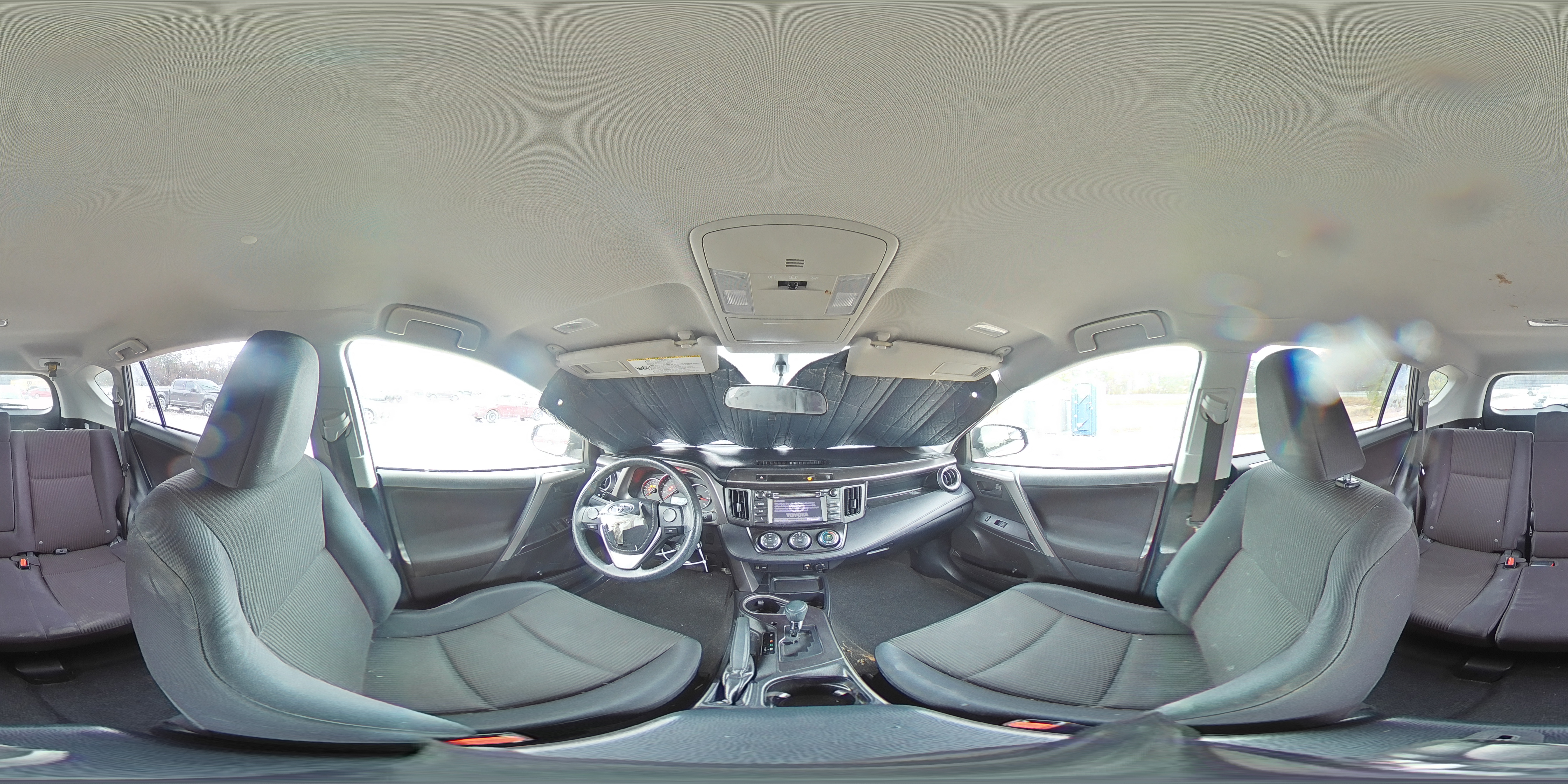 2016 Toyota RAV 4 - Image 15