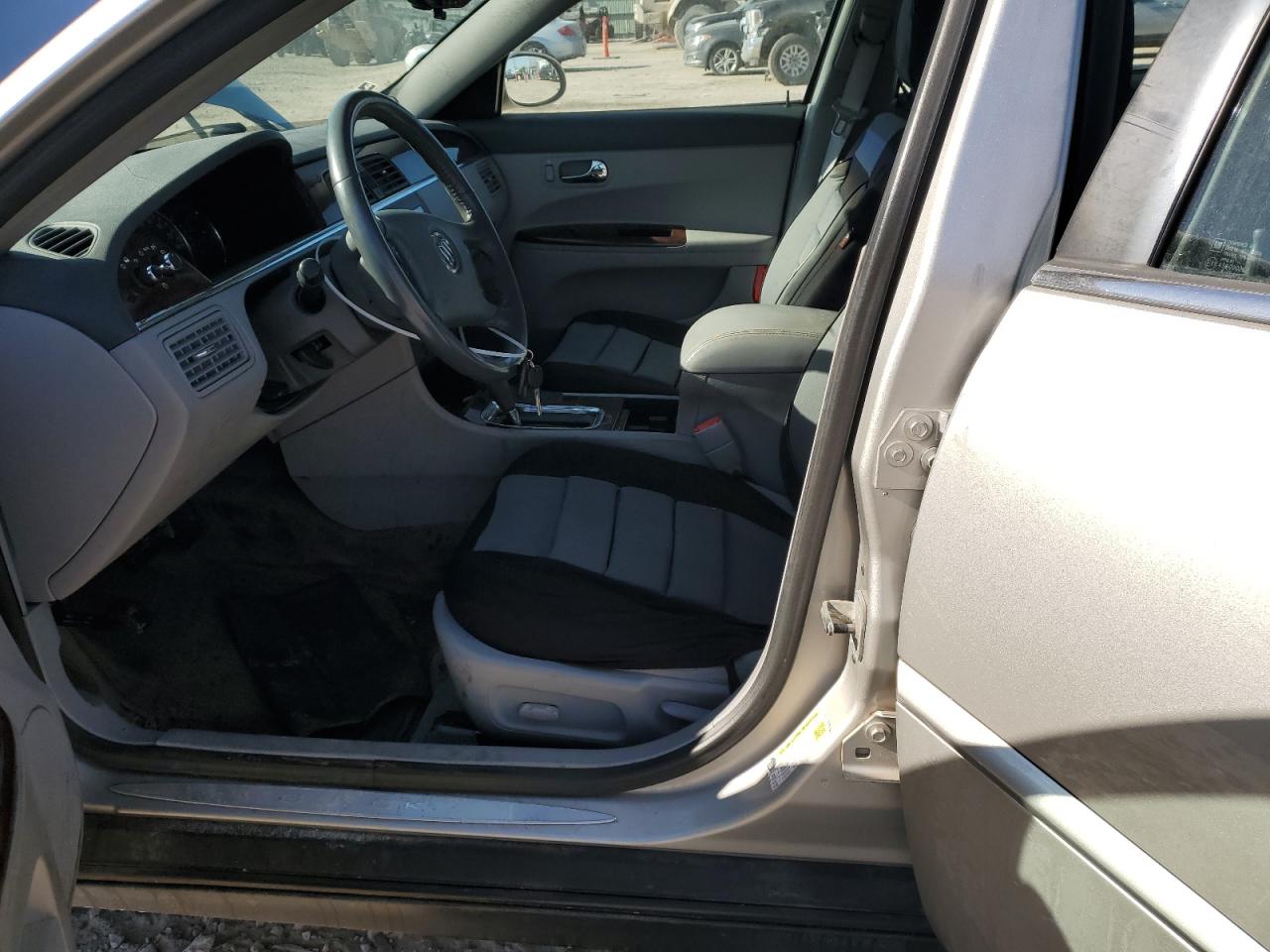 2007 Buick LaCrosse - Image 7