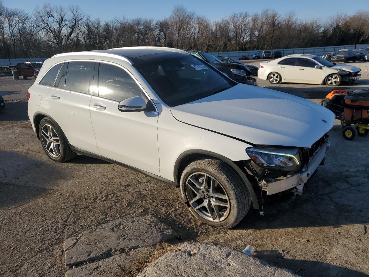 2019 Mercedes-Benz GLC - Image 4