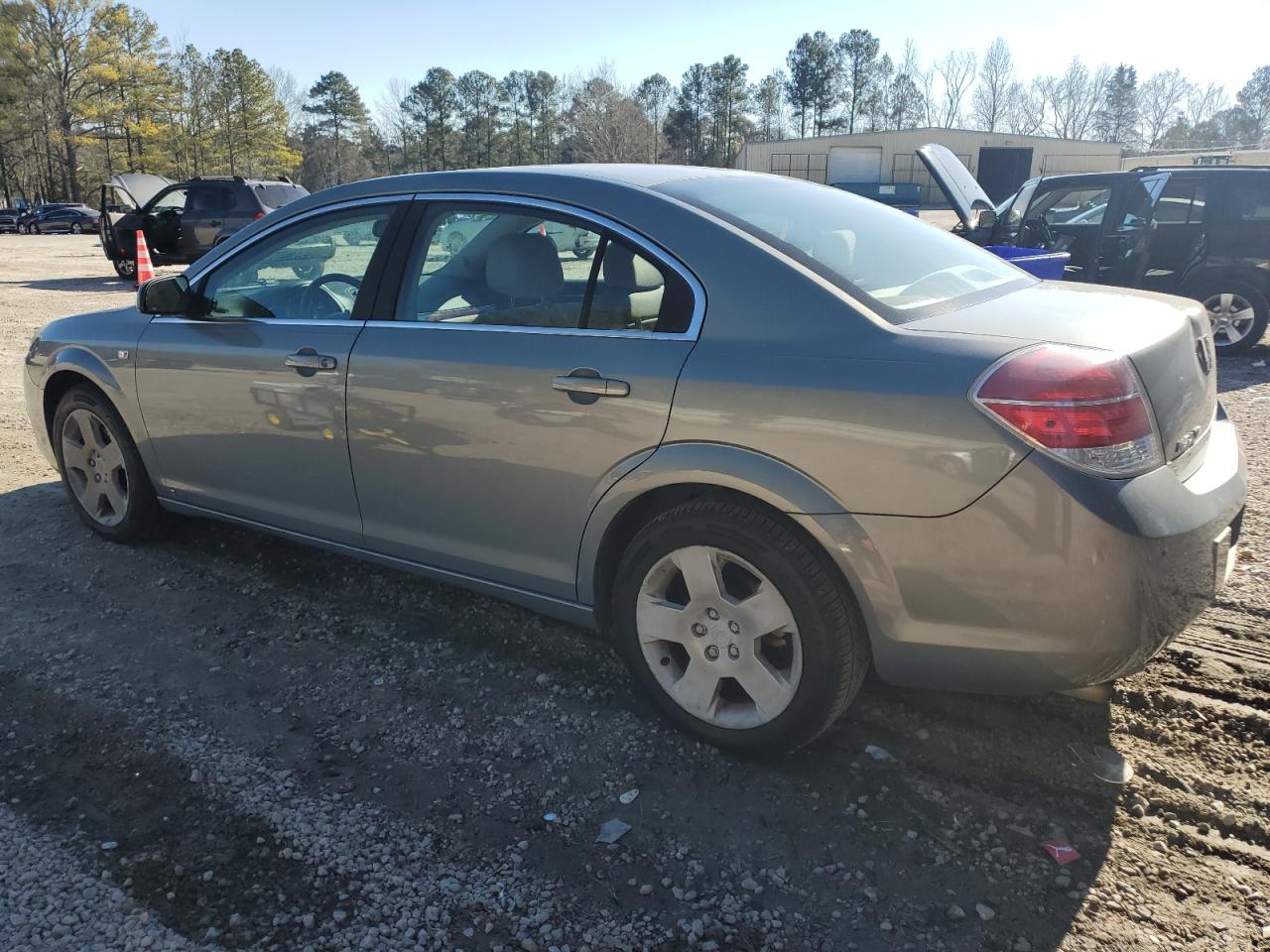 2009 Saturn Aura - Image 2