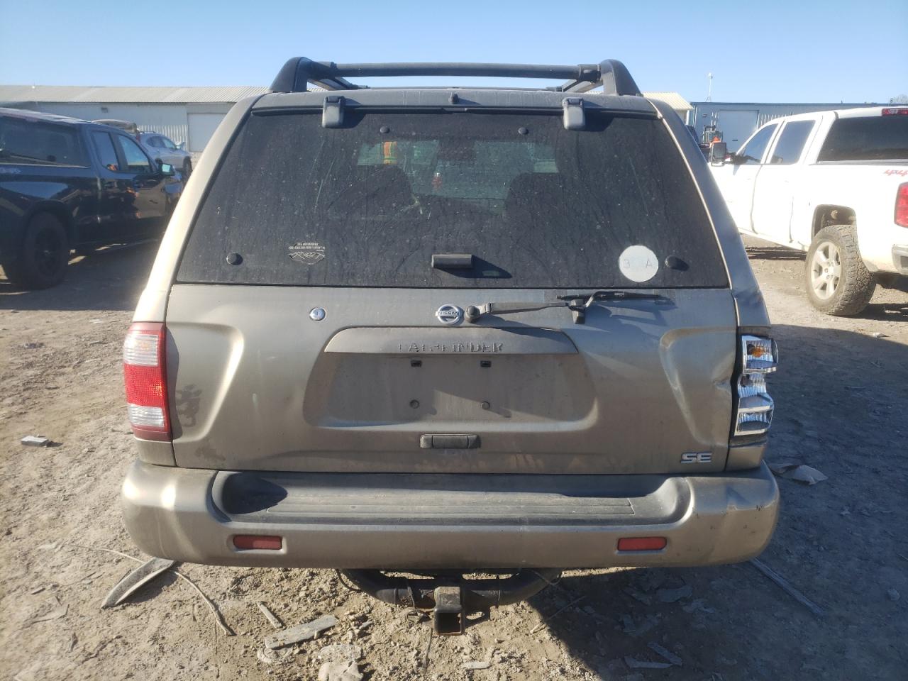 2004 Nissan Pathfinder - Image 6