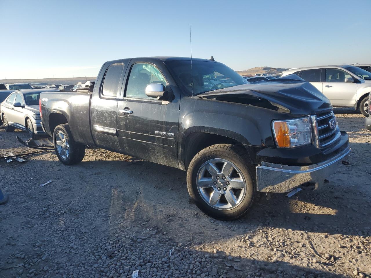 2013 GMC Sierra - Image 4