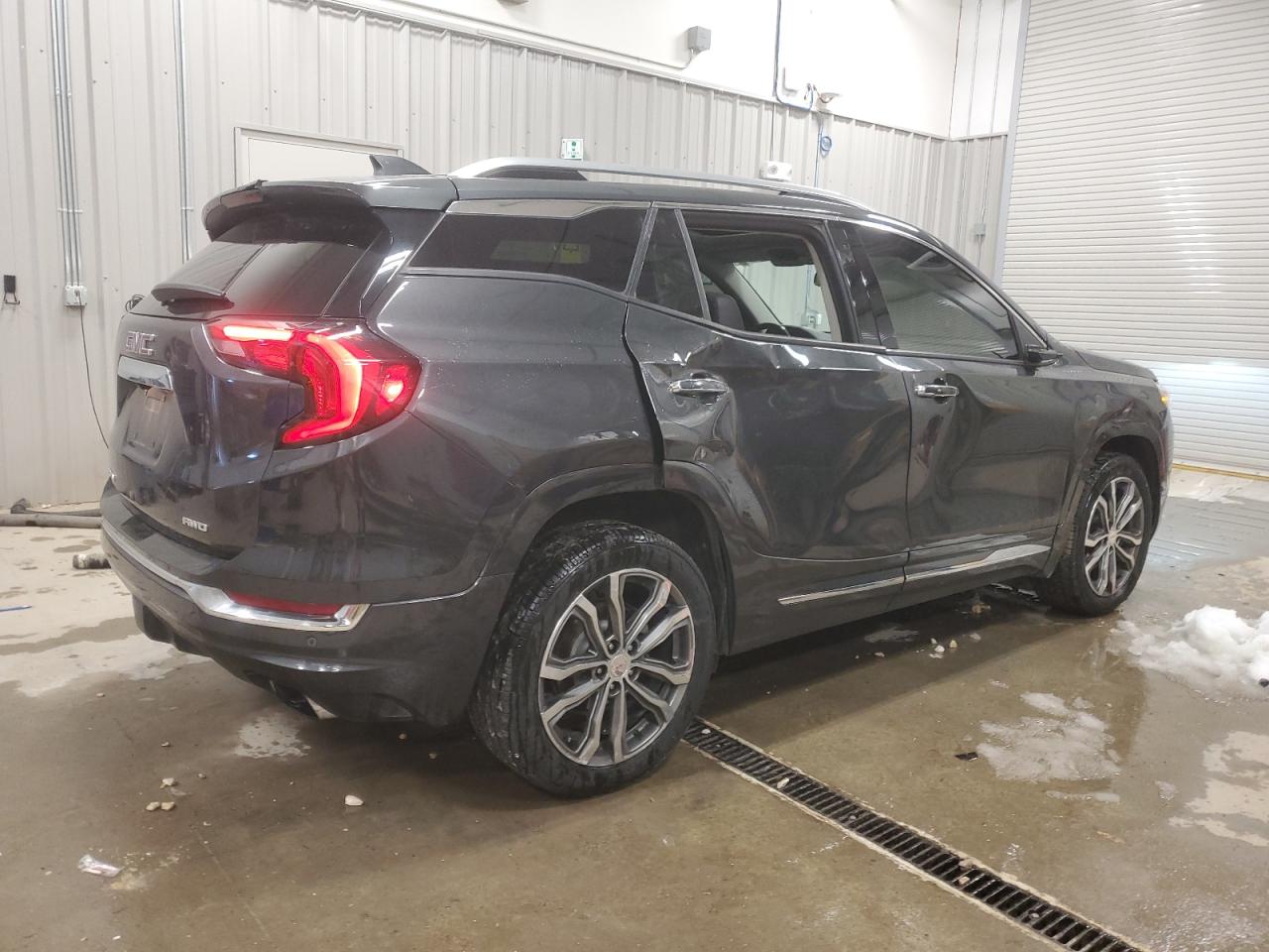 2019 GMC Terrain - Image 3