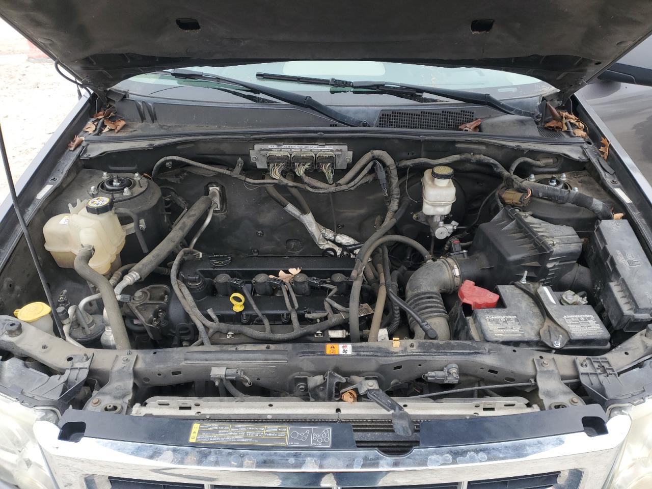 2009 Ford Escape - Image 12