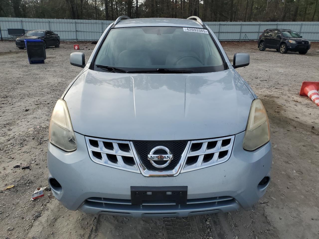 2011 Nissan Rogue - Image 5