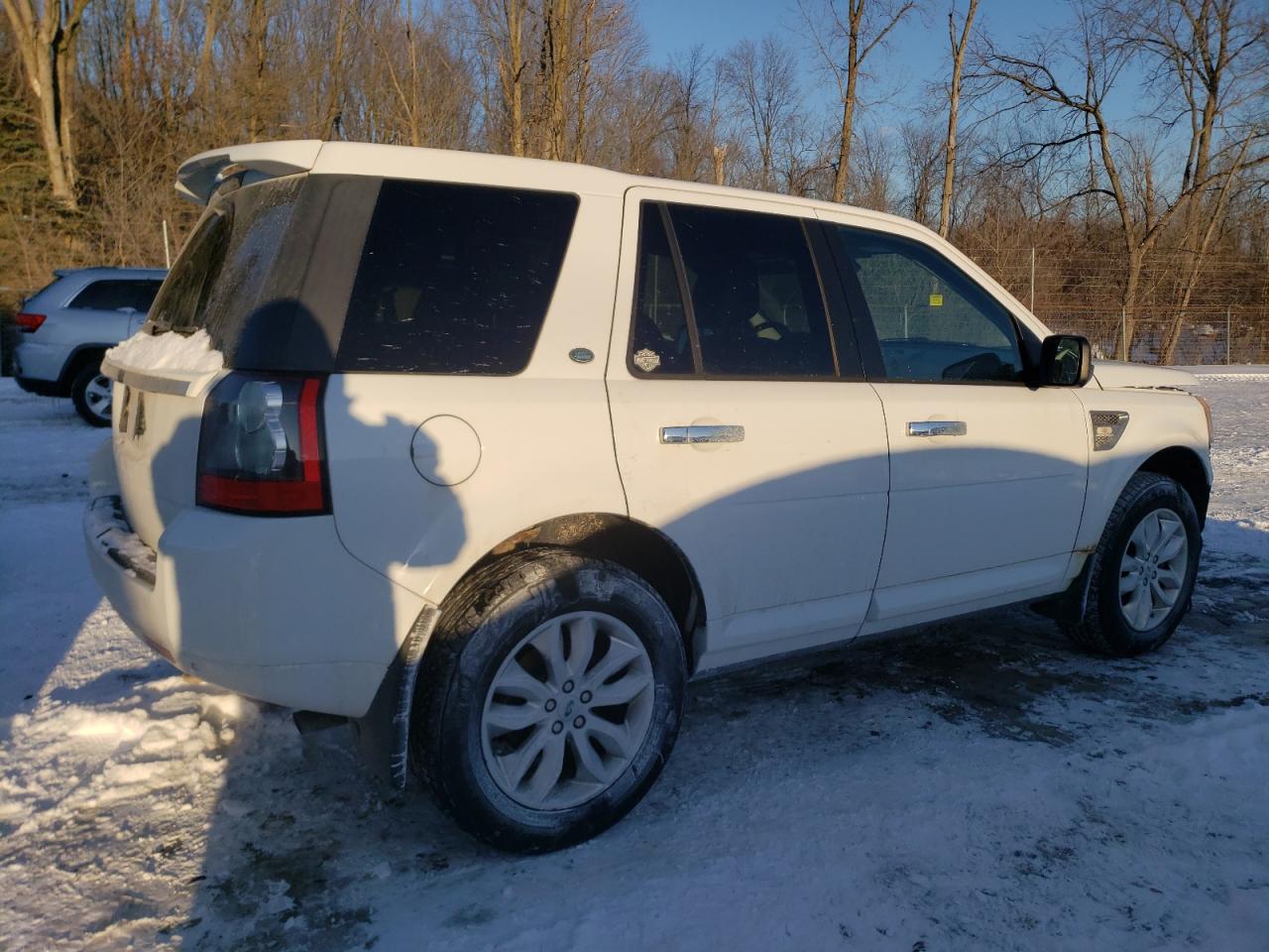 2011 Land Rover LR2 - Image 3