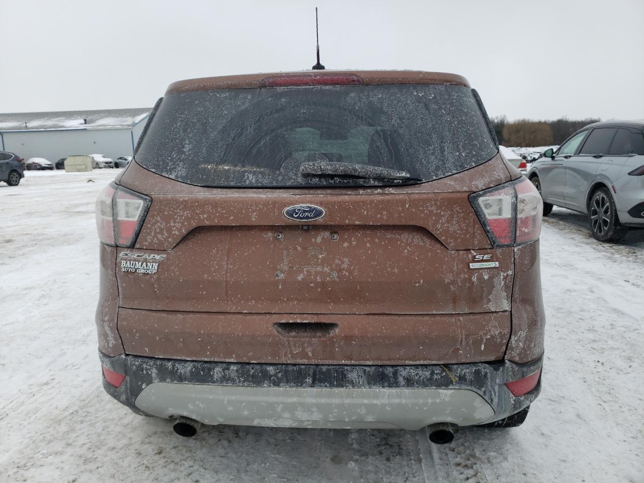 VIN 1FMCU0GD0HUE70443 2017 FORD ESCAPE no.6