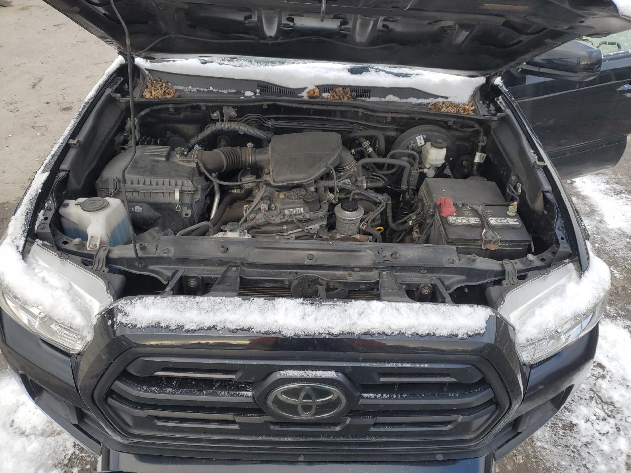 VIN 5TFSX5EN6KX070926 2019 TOYOTA TACOMA no.11