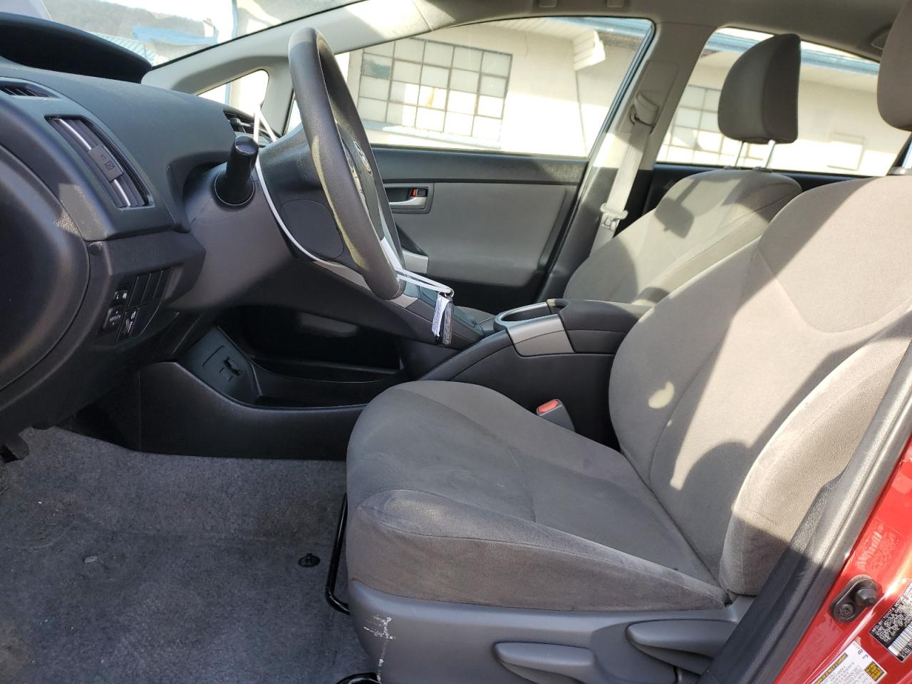 2015 Toyota Prius - Image 7