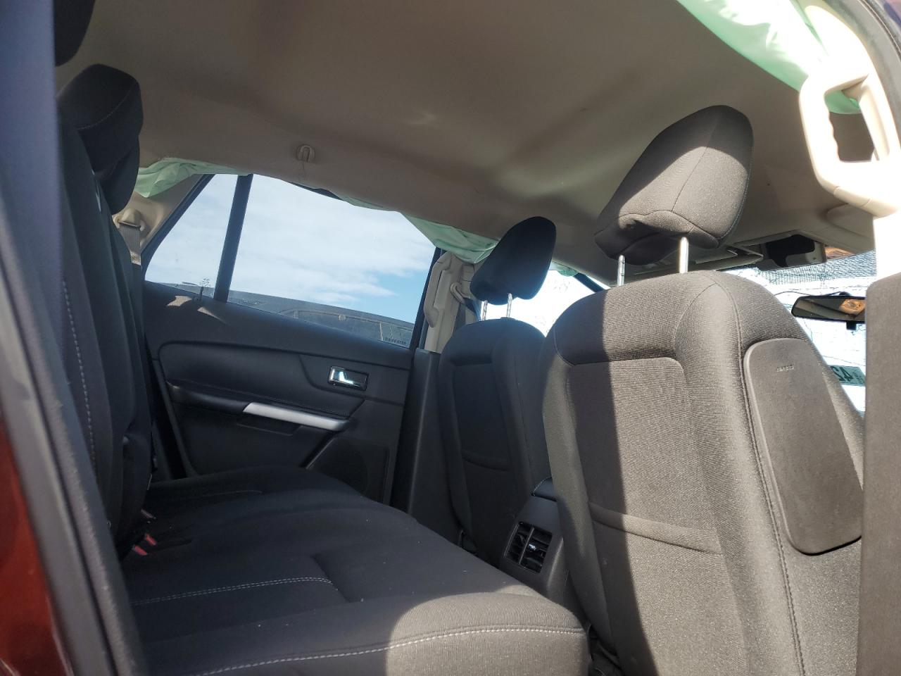 2012 Ford Edge - Image 11
