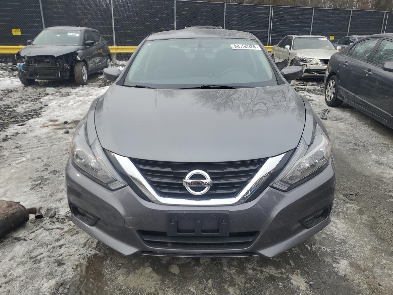 2016 Nissan Altima - Image 5