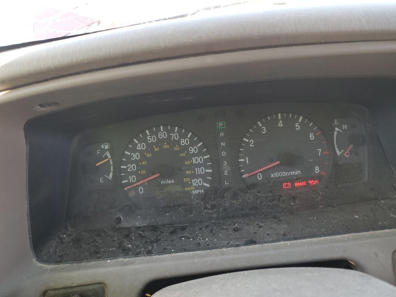 1999 Mitsubishi Montero - Image 9