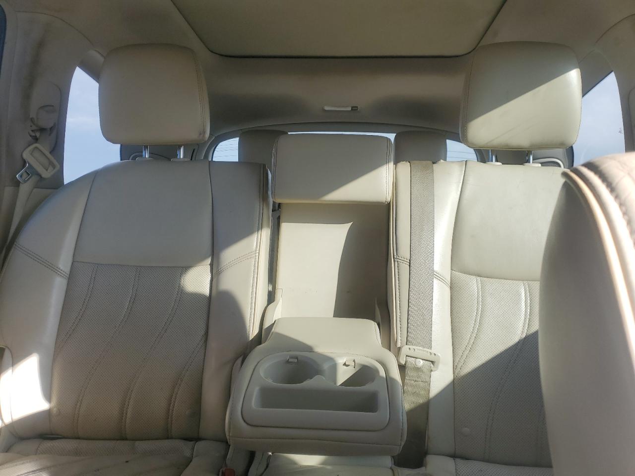 2013 Infiniti JX - Image 10