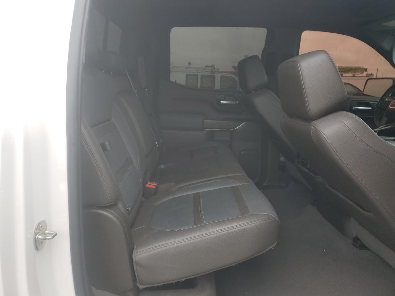 2020 GMC Sierra - Image 11