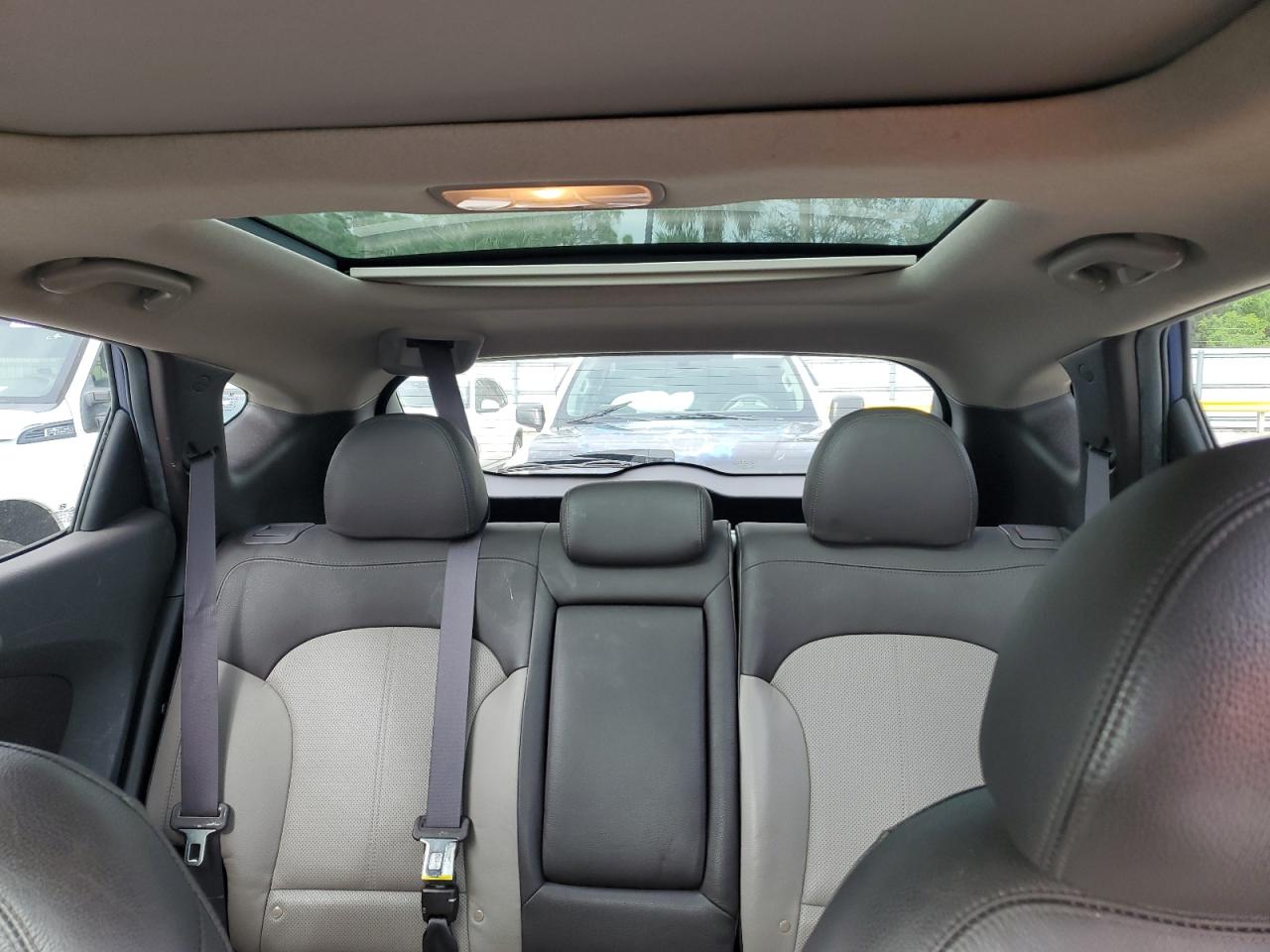 2013 Hyundai Tucson - Image 10