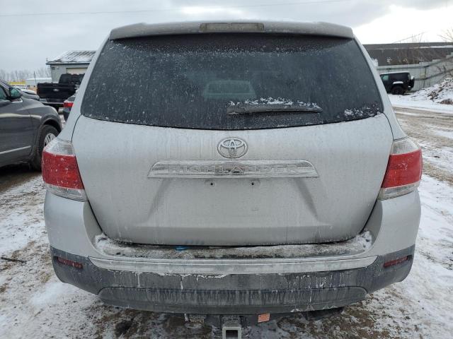  TOYOTA HIGHLANDER 2013 Сріблястий