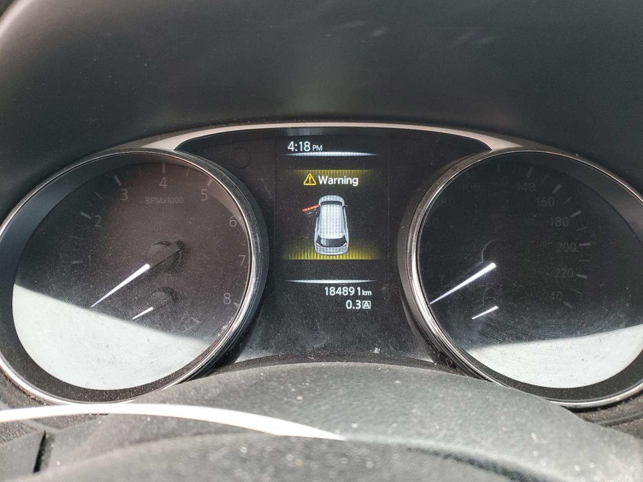 2015 Nissan Rogue - Image 9