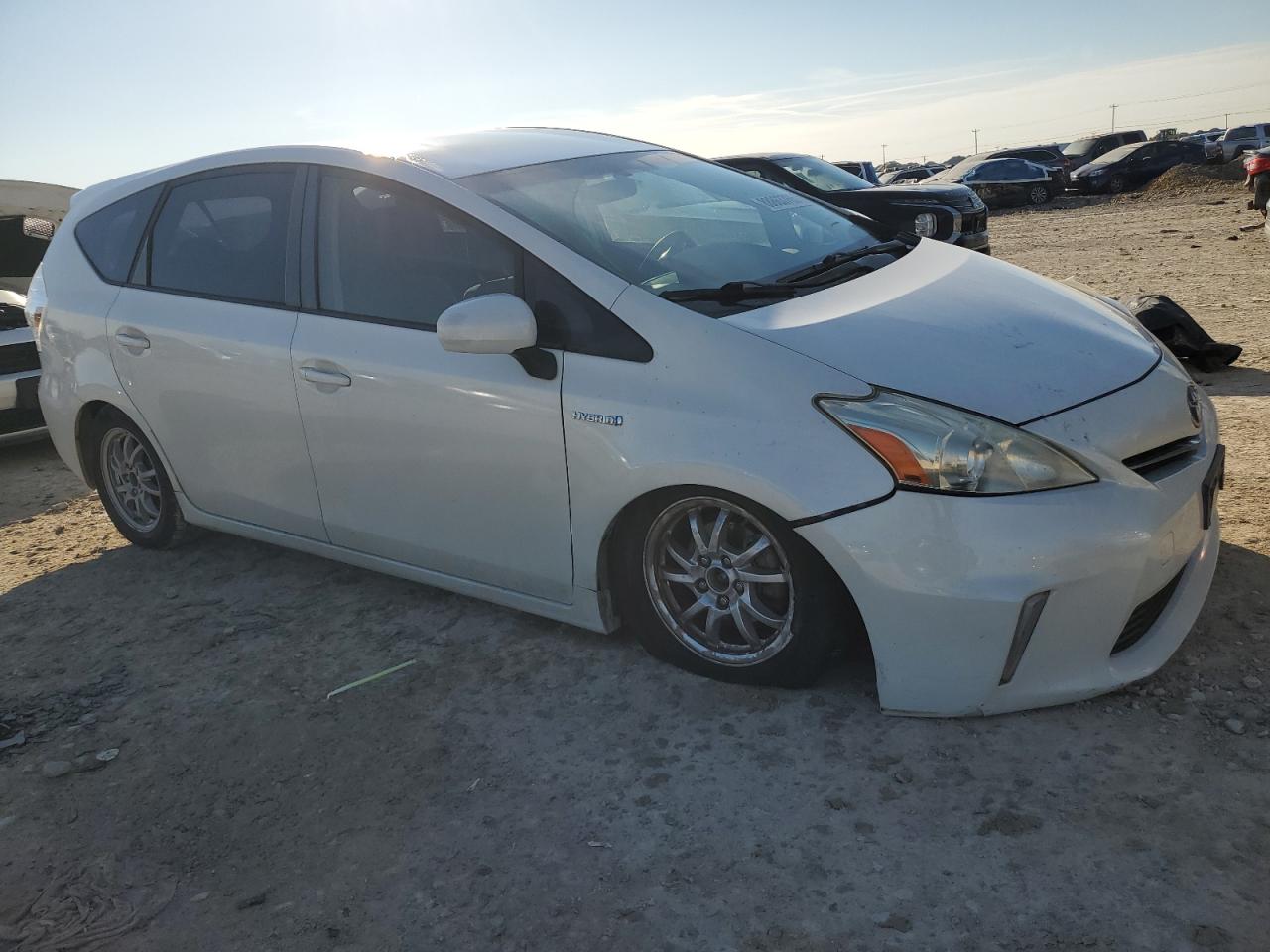 VIN JTDZN3EU6EJ005274 2014 TOYOTA PRIUS no.4