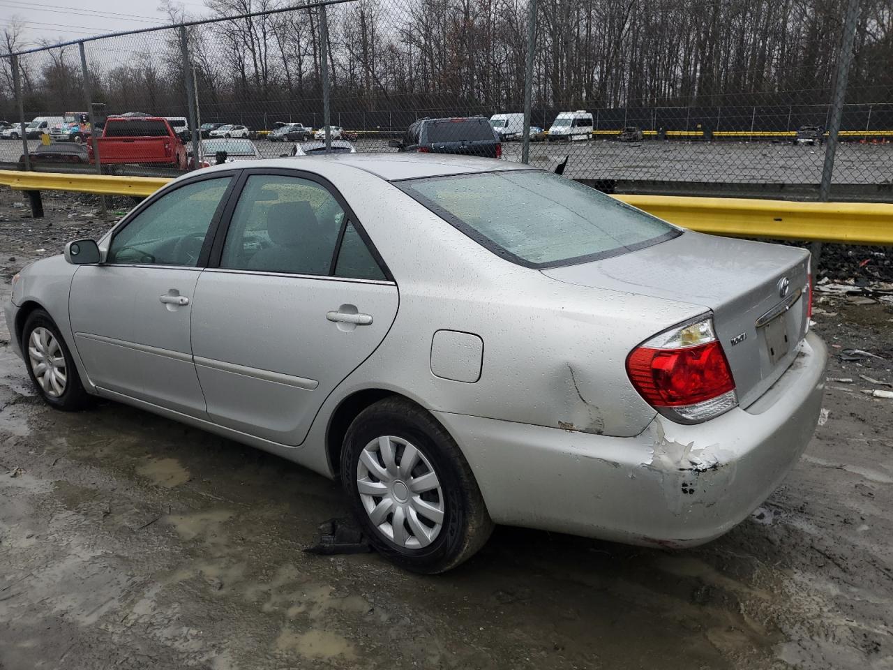 2006 Toyota Camry - Image 2