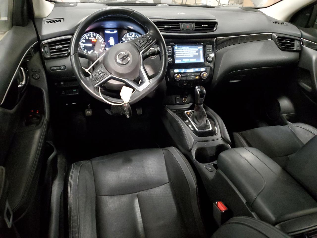 2018 Nissan Rogue - Image 8