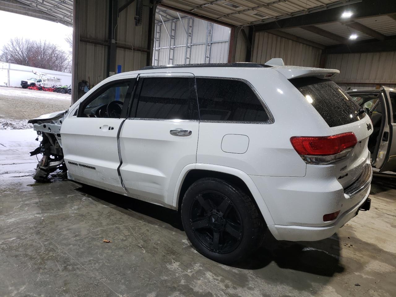 2017 Jeep Grand Cherokee - Image 2