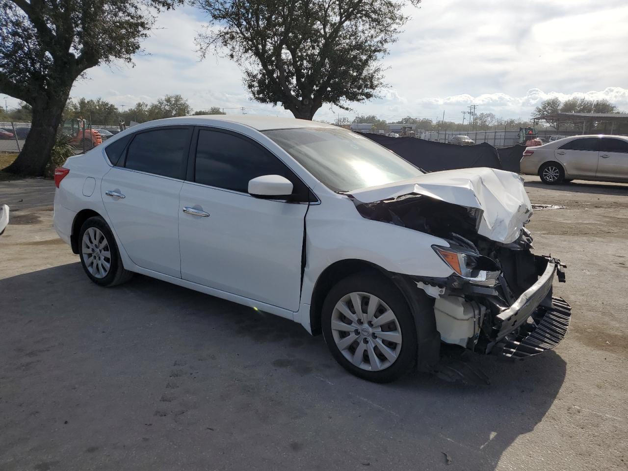 2017 Nissan Sentra - Image 4