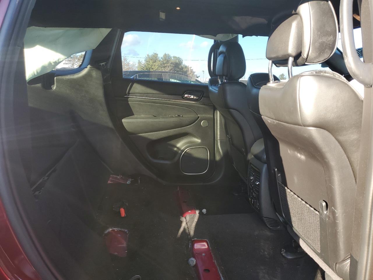 2020 Jeep Grand Cherokee - Image 10