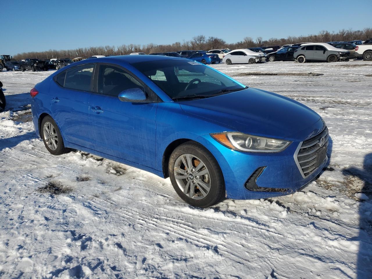 2017 Hyundai Elantra - Image 4