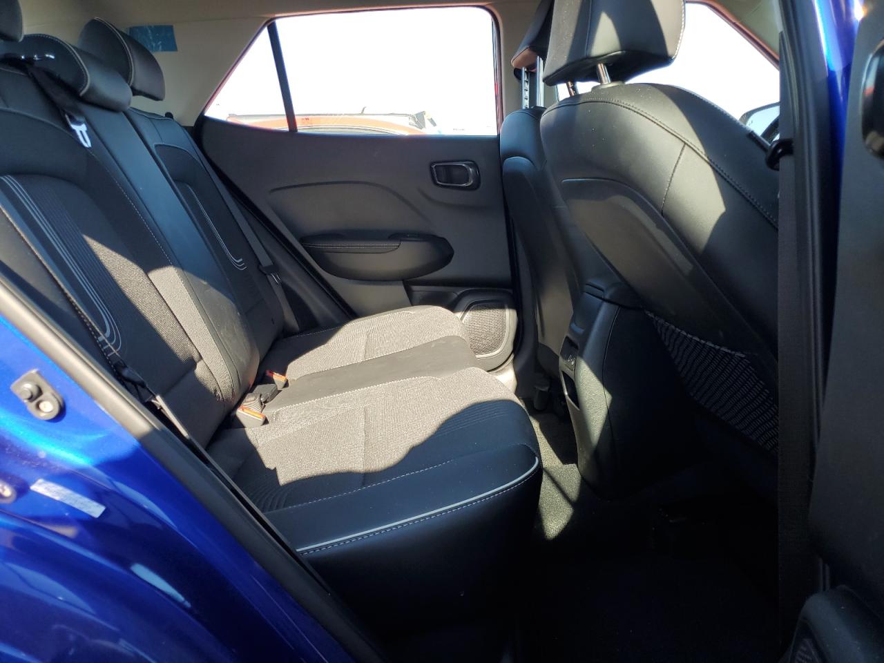 2024 Hyundai Venue - Image 11
