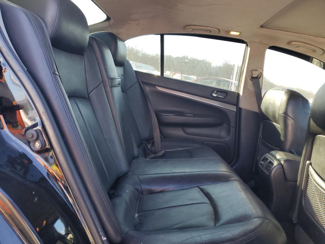 2013 Infiniti G - Image 11