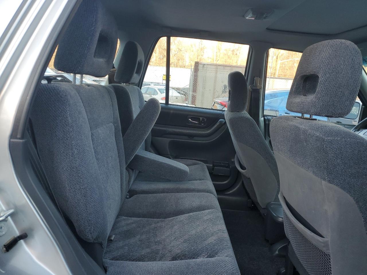 1999 Honda CR-V - Image 11