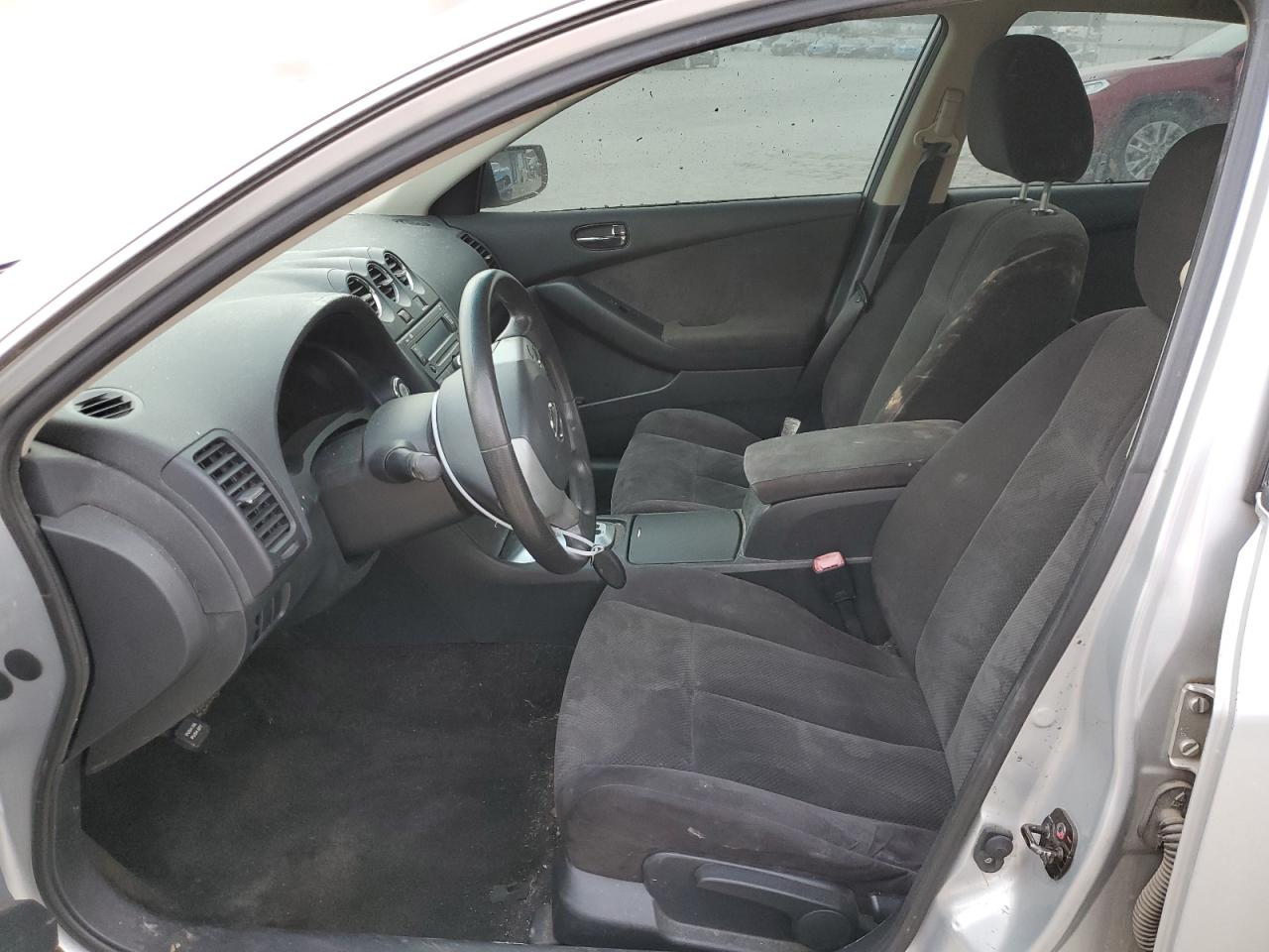 2009 Nissan Altima - Image 7