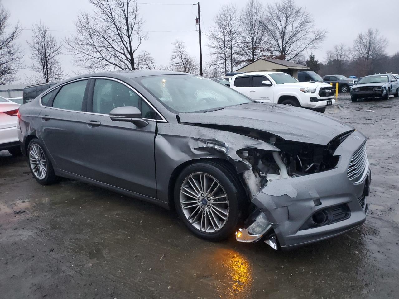 2013 Ford Fusion - Image 4