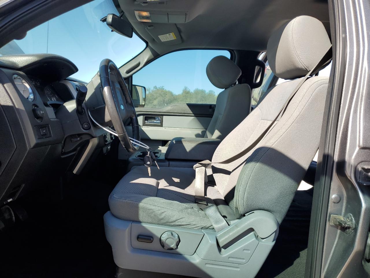 2014 Ford F-150 - Image 7