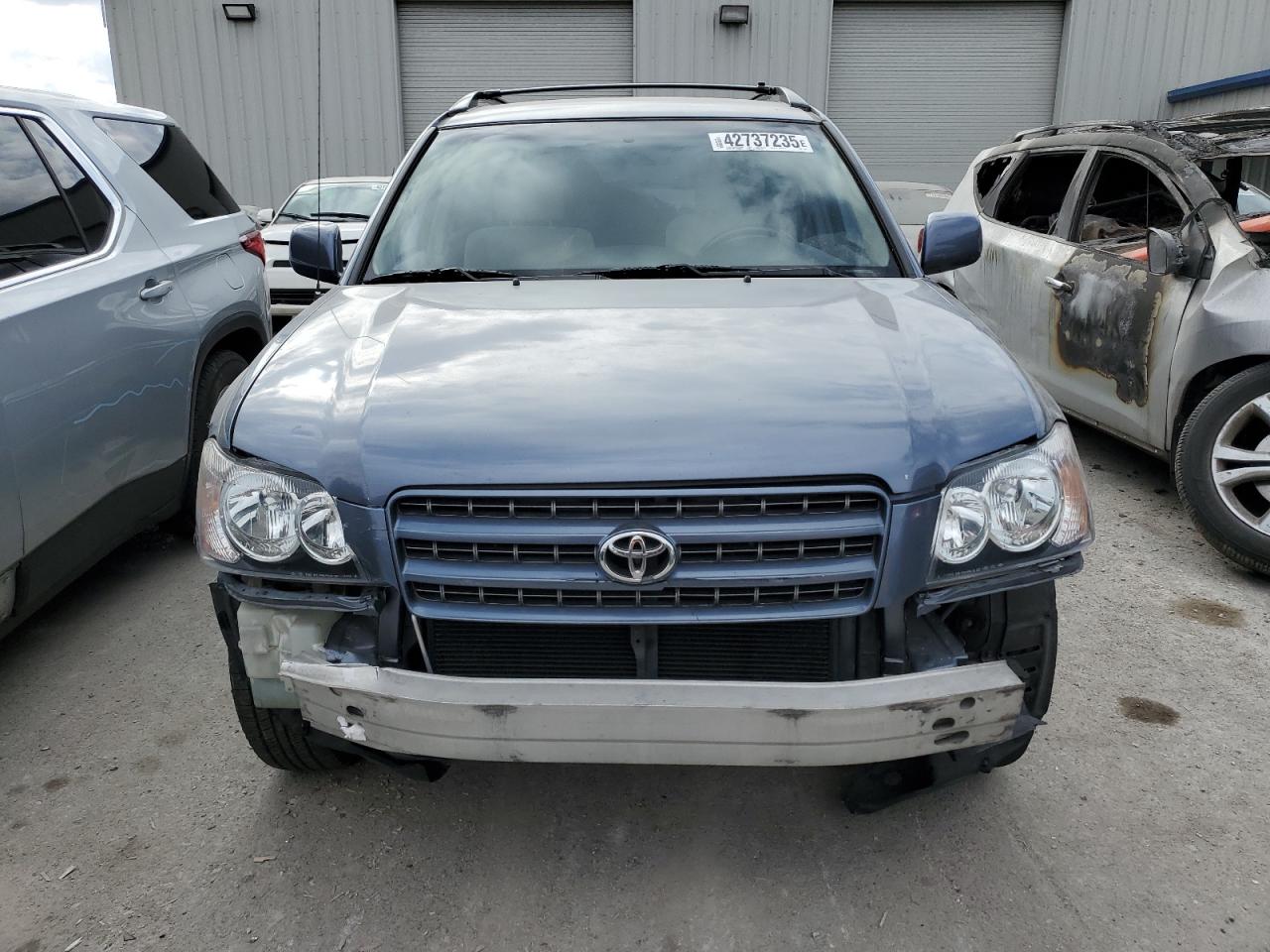 2003 Toyota Highlander - Image 5