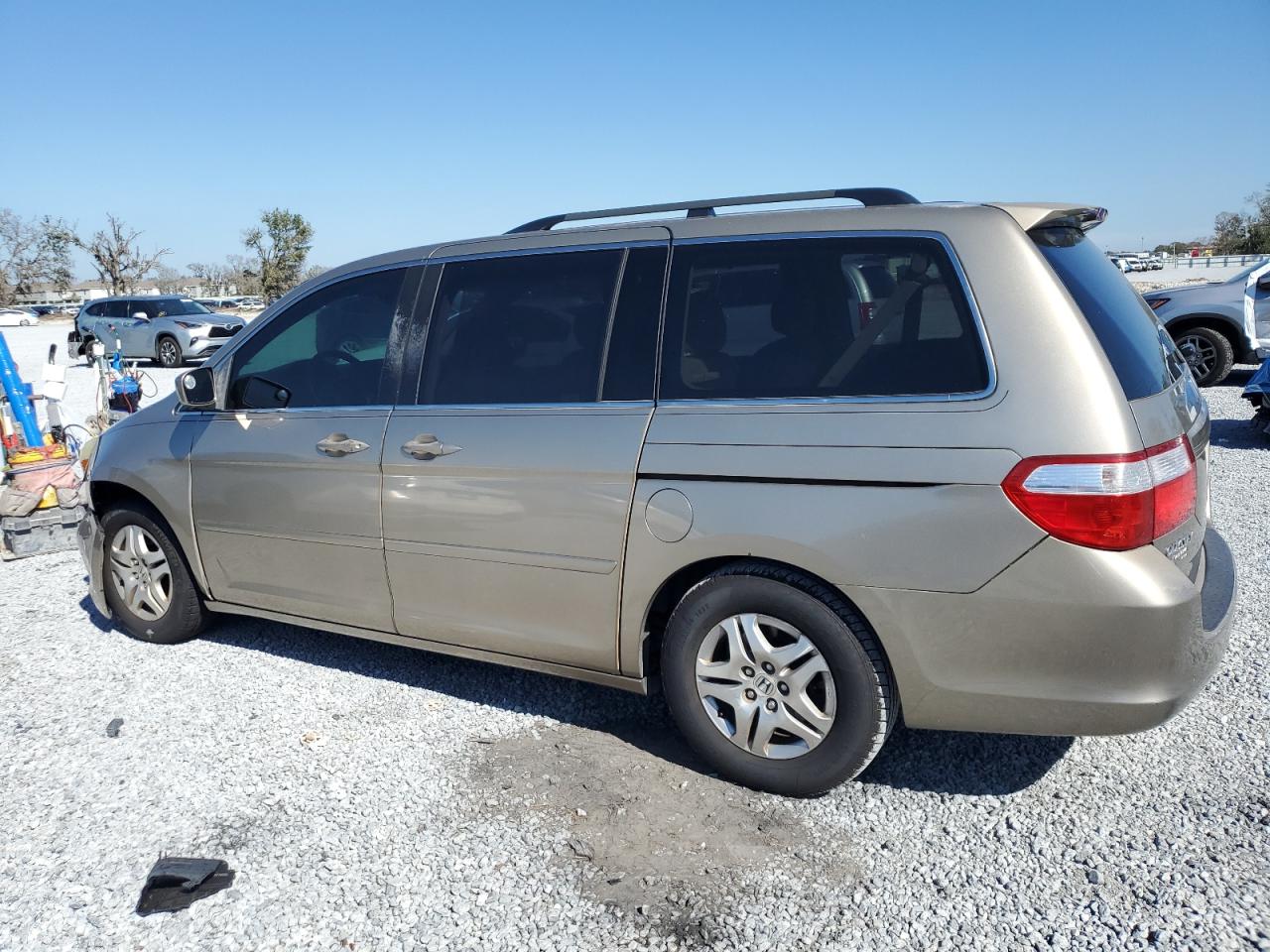 2006 Honda Odyssey - Image 2